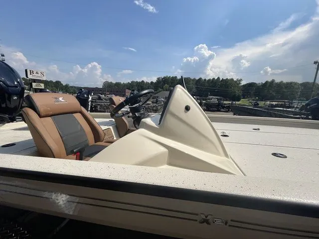 Slide: The Image of Xpress X21 Pro 2026 - 7