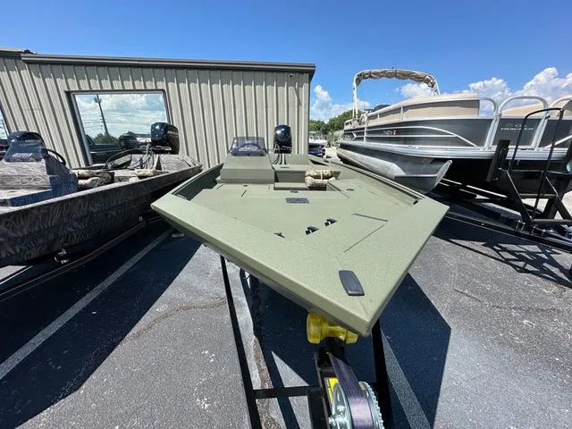 Slide: The Image of Alweld 1760 SIDE CONSOLE PRO 2025 - 5