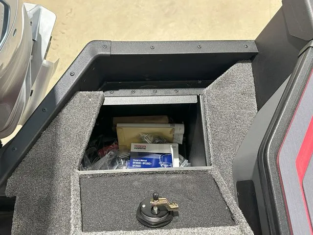 Slide: The Image of Alumacraft Trophy 185X SP FSX 2025 - 13