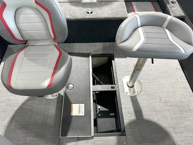 Slide: The Image of Alumacraft Trophy 185X SP FSX 2025 - 17