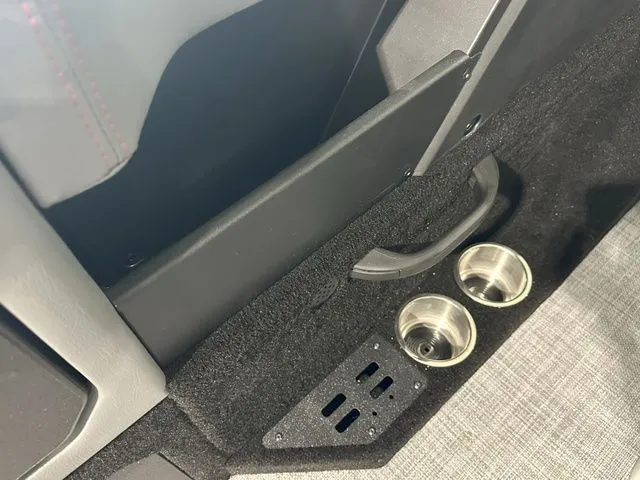 Slide: The Image of Alumacraft Trophy 185X SP FSX 2025 - 20