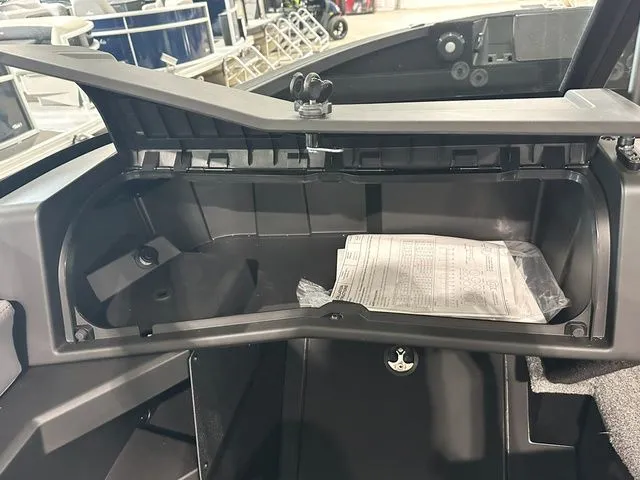 Slide: The Image of Alumacraft Trophy 185X SP FSX 2025 - 23