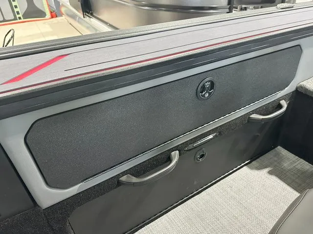 Slide: The Image of Alumacraft Trophy 185X SP FSX 2025 - 32