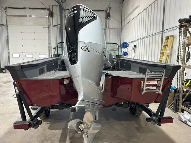 Slide: The Image of Alumacraft Trophy 185X SP FSX 2025 - 5