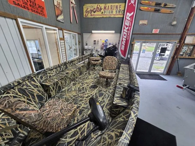 Slide: The Image of Smoker Craft Freedom 160 T 2025 - 3