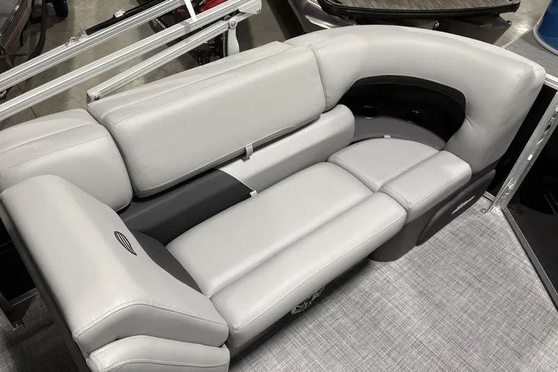Slide: The Image of Luxurious seating on 2026 Sun Tracker PARTY BARGE® 22 XP3 pontoon boat. - 33