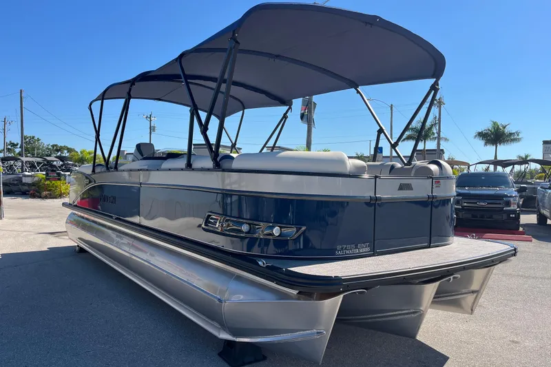 Slide: The Image of 2026 Avalon 2785 Catalina Bar Tri Toon boat with Mercury 400hp V-10 engine. - 3