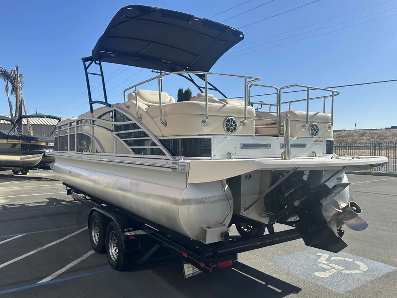 Slide: The Image of Bennington 25753QCWIODR Q25 2014 - 3