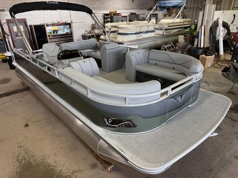 Slide: The Image of Tahoe Sport 2385 Swingback (VRB) & Honda 4-Stroke EFI 2025 - 47