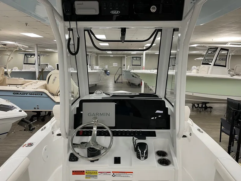 Slide: The Image of Sea Hunt BX 25 FS 2026 - 11