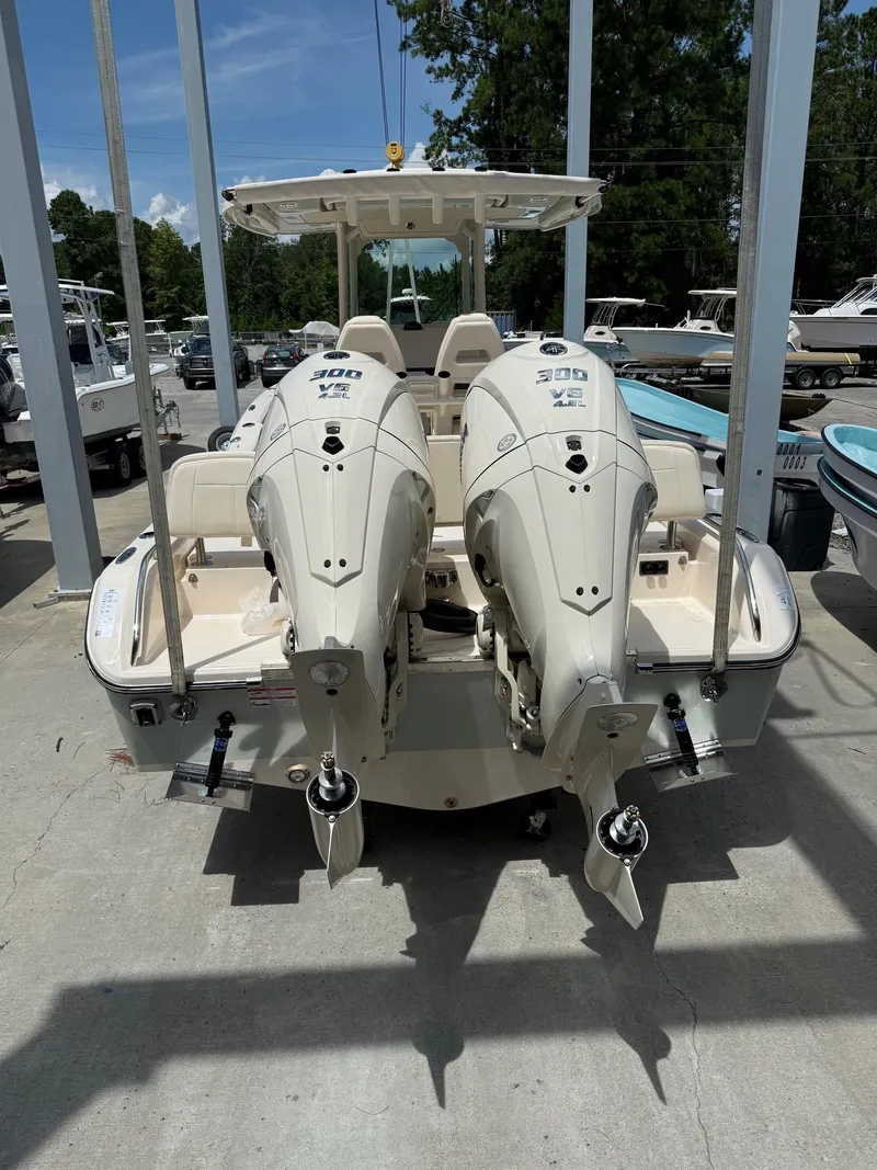 Slide: The Image of Grady-White 281 Coastal Explorer 2026 - 2