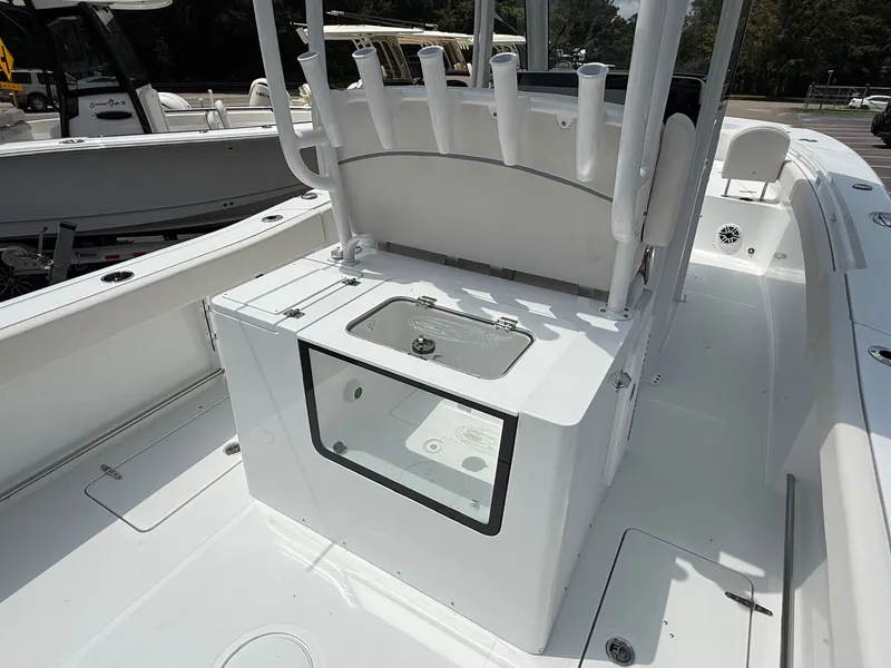 Slide: The Image of Sea Hunt Gamefish 30 Forward Seating 2026 - 11