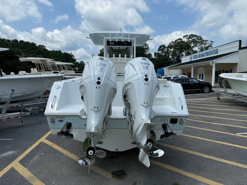 Slide: The Image of Sea Hunt Gamefish 30 Forward Seating 2026 - 9