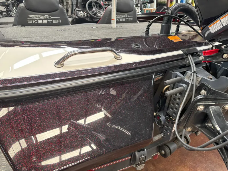 Slide: The Image of Skeeter ZX250 2020 - 20