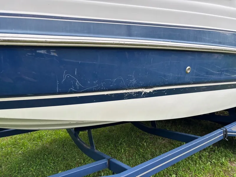 Slide: The Image of Four Winns F244 2008 - 7