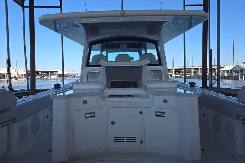 Slide: The Image of 2024 HCB 53 FT Suenos boat interior with sleek design and modern amenities. - 43