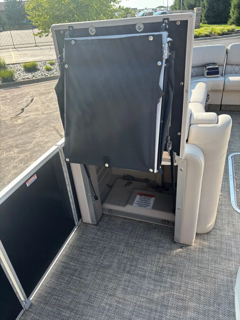 Slide: The Image of Bennington R25 2015 - 15