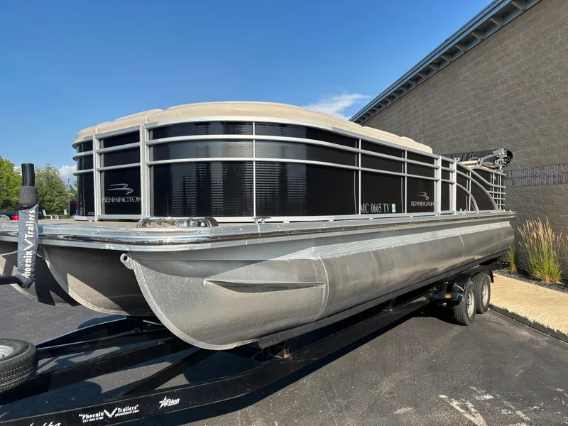 Slide: The Image of Bennington R25 2015 - 3