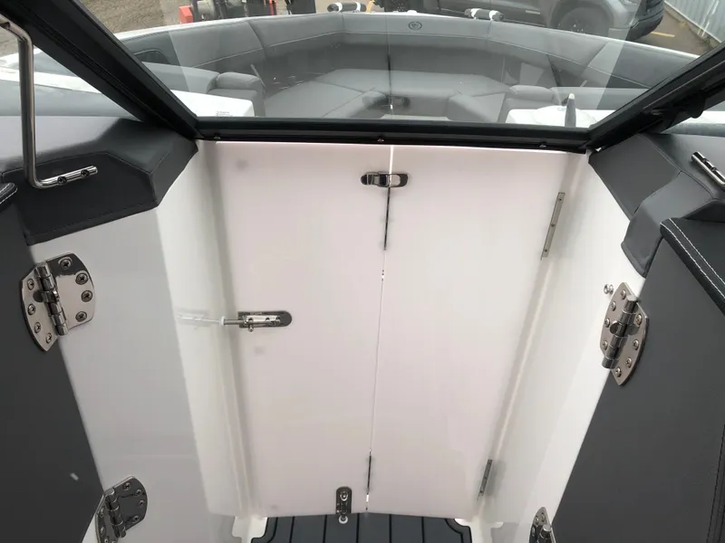 Slide: The Image of Cobalt R33 OB 2023 - 22