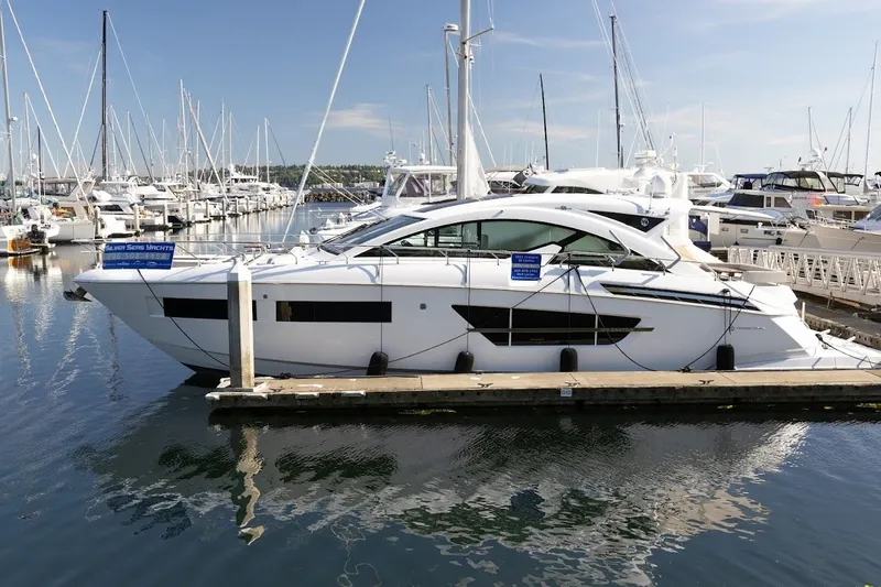 The Image of Cruisers 60 Cantius 2021 - 0