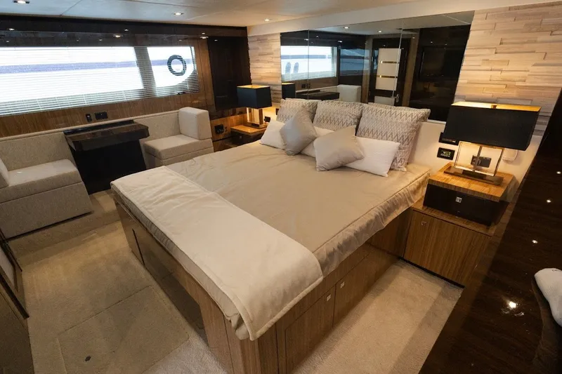 Slide: The Image of Cruisers 60 Cantius 2021 - 15