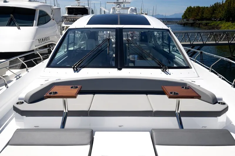 Slide: The Image of Cruisers 60 Cantius 2021 - 2