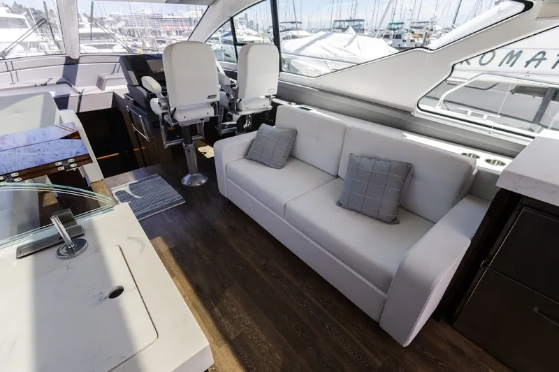 Slide: The Image of Cruisers 60 Cantius 2021 - 21