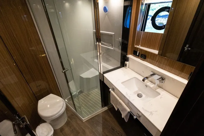 Slide: The Image of Cruisers 60 Cantius 2021 - 31