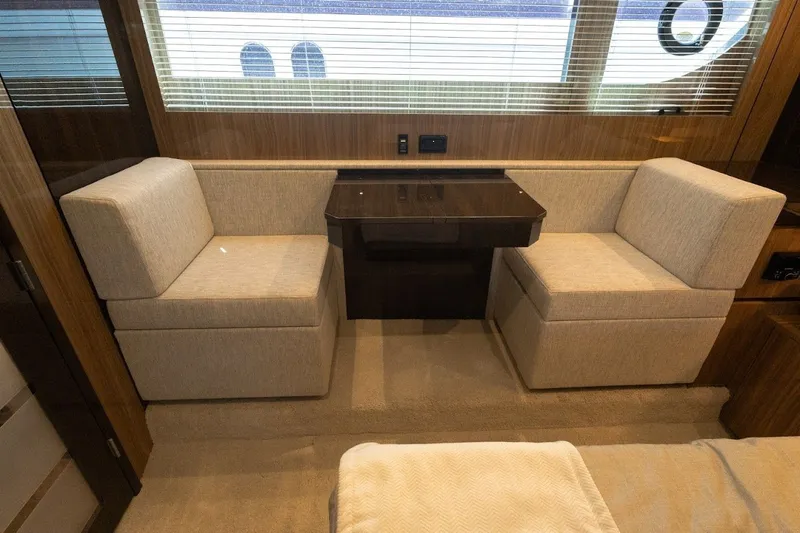 Slide: The Image of Cruisers 60 Cantius 2021 - 34