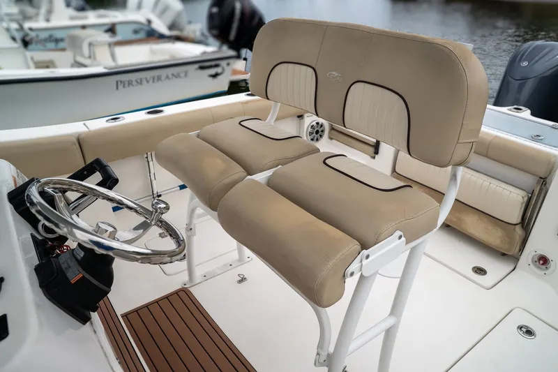 Slide: The Image of Sea Fox 266 Commander 2016 - 14