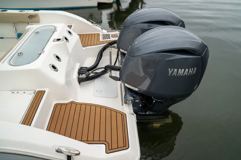 Slide: The Image of Sea Fox 266 Commander 2016 - 20