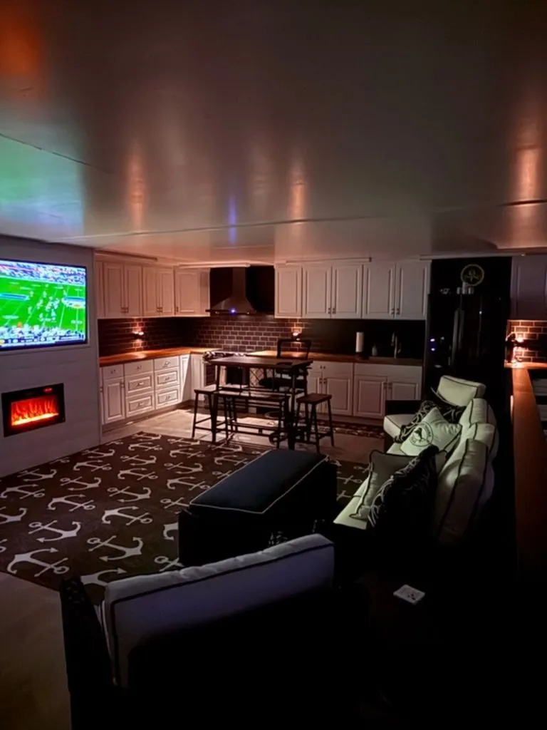 Slide: The Image of Custom Boat House with Apartment 2018 - 21