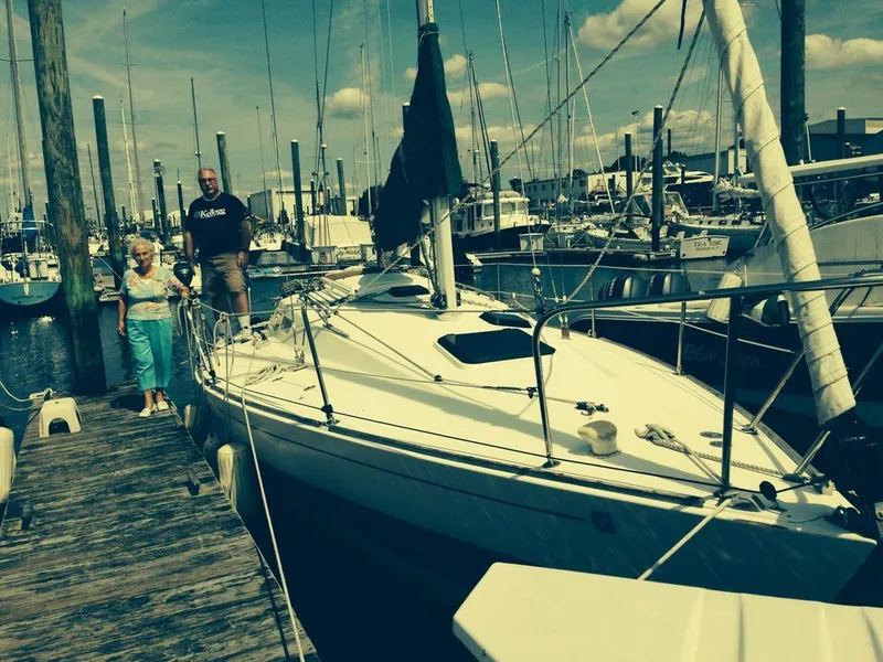 Slide: The Image of Johnstone J/30 1984 - 1