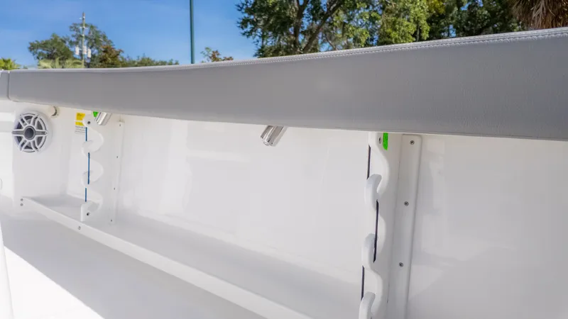 Slide: The Image of Everglades 285 Center Console 2026 - 19