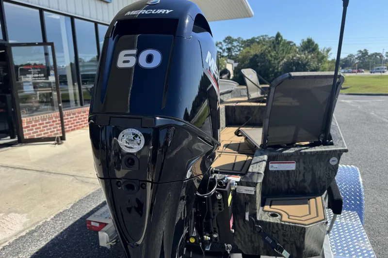 Slide: The Image of 2026 Tracker Grizzly 1650 T Prairie Wings Edition with Mercury 60 outboard motor. - 3