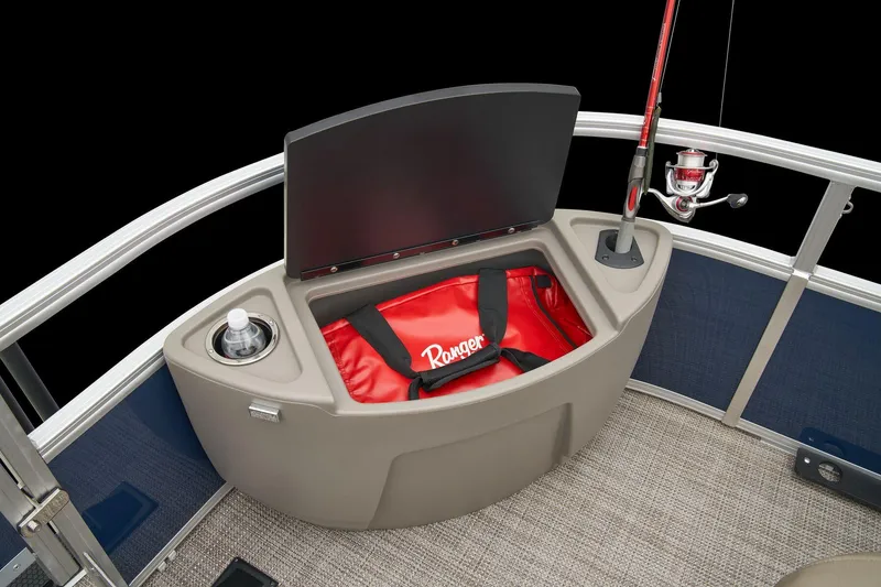 Slide: The Image of Ranger 200F 2025 - 19