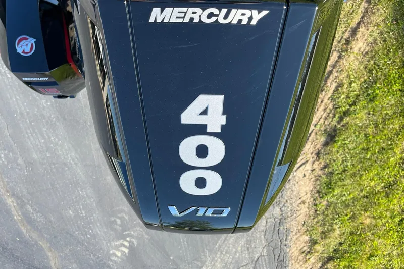 Slide: The Image of Mercury 400 V10 engine on a 2026 Lund 2275 Baron boat. - 38