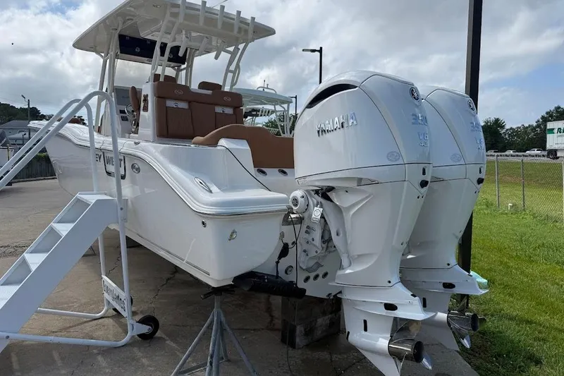 Slide: The Image of 2026 Key West 291 FS boat with twin Yamaha engines on display. - 4