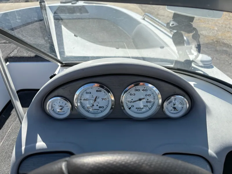 Slide: The Image of Skeeter SL210 2009 - 17