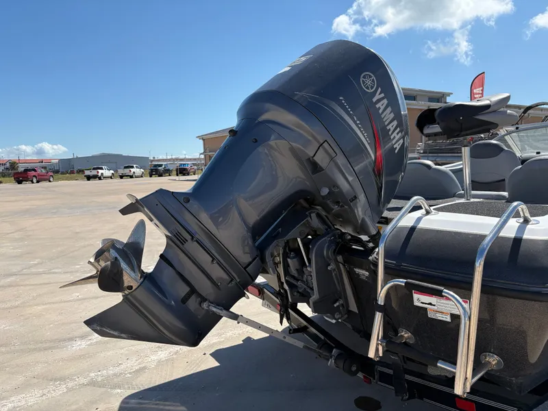 Slide: The Image of Skeeter SL210 2009 - 9