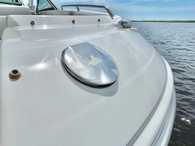 Slide: The Image of Sea Ray 250SD-OB 2023 - 47