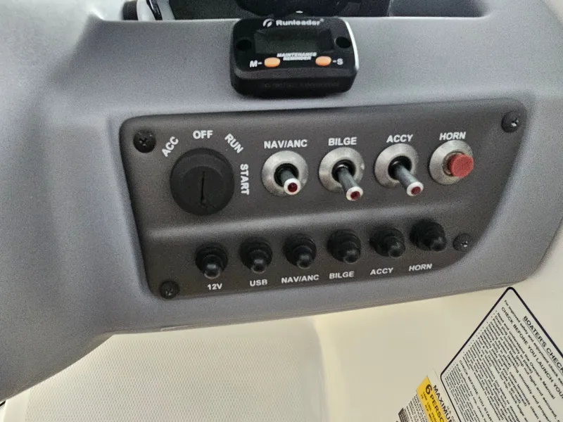 Slide: The Image of White River Tahoe Boats, T16 2021 - 24