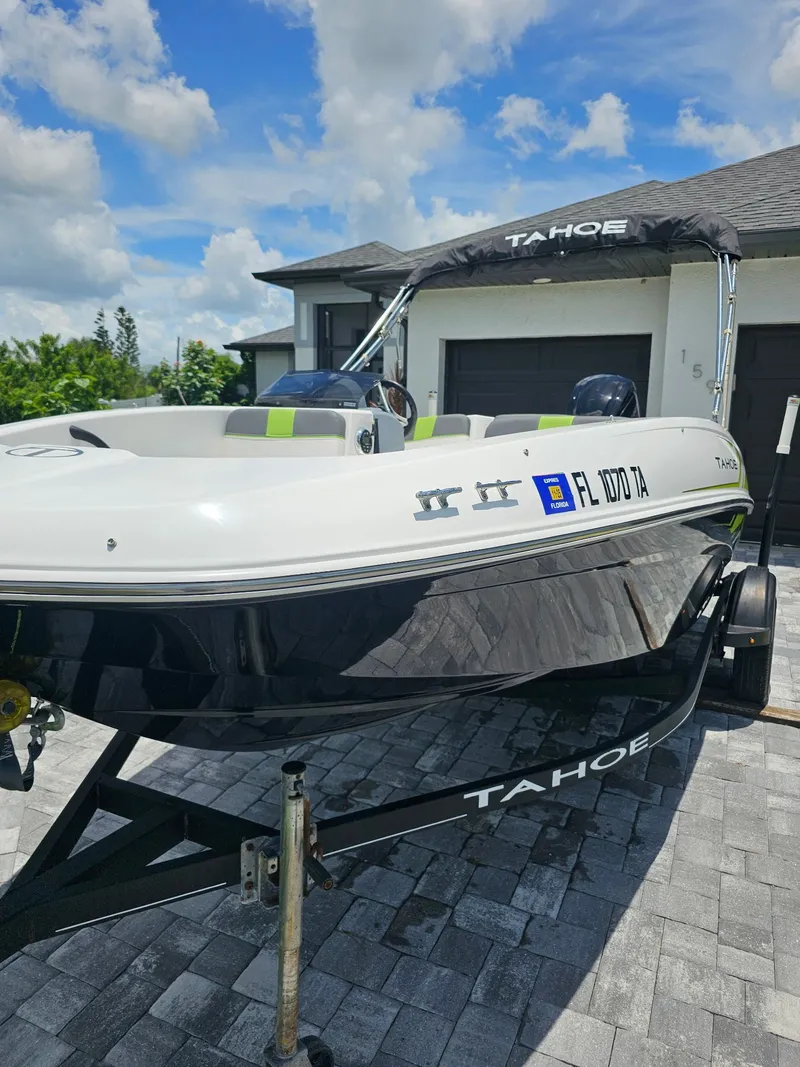 Slide: The Image of White River Tahoe Boats, T16 2021 - 41