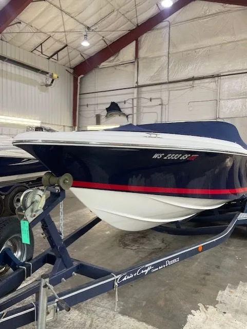 Slide: The Image of Chris-Craft Launch 22 2002 - 4