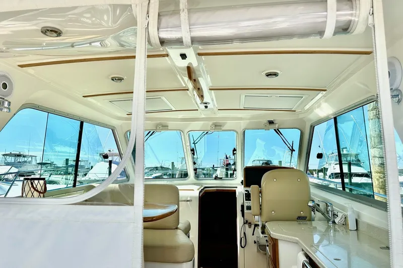 Slide: The Image of Cockpit into Helm Deck - 18