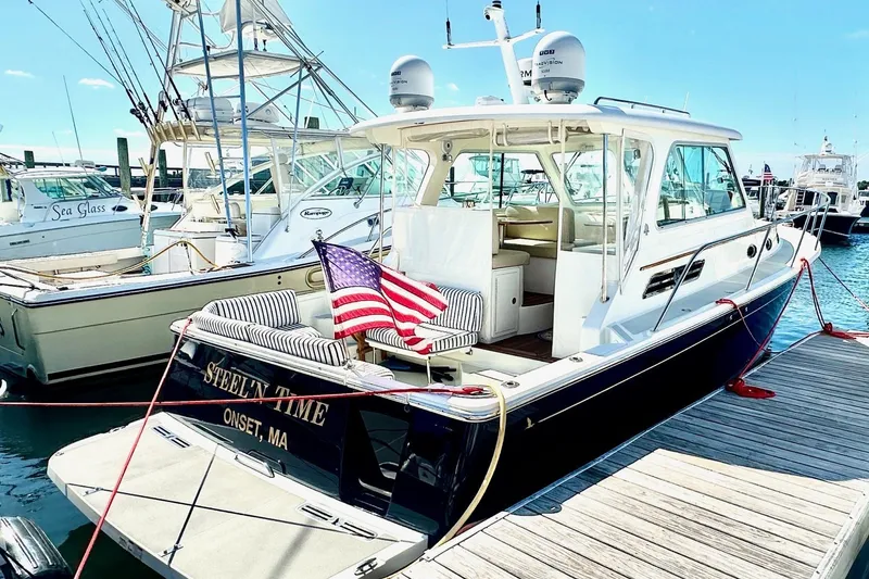 Slide: The Image of At Dock - 3