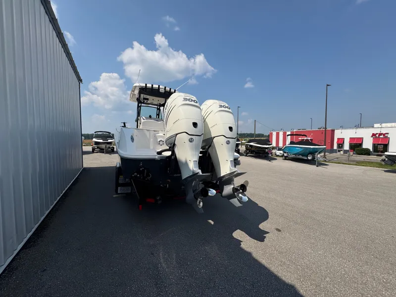 Slide: The Image of Wellcraft 30 Scarab Offshore 2017 - 3