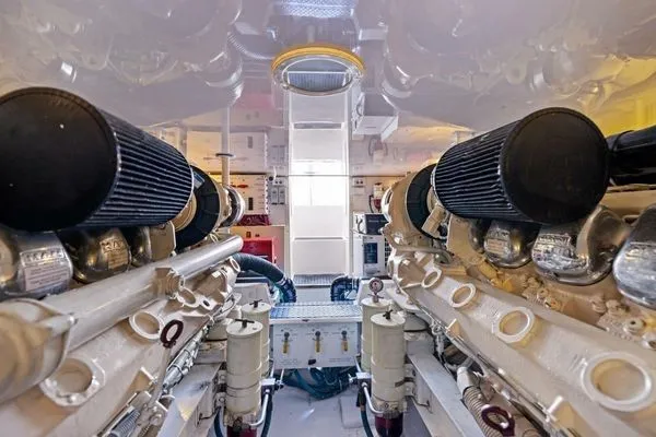 Slide: The Image of Viking 52 Convertible 2004 - 22