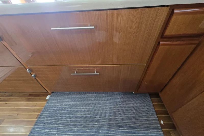 Slide: The Image of New Racor assemblies - 24