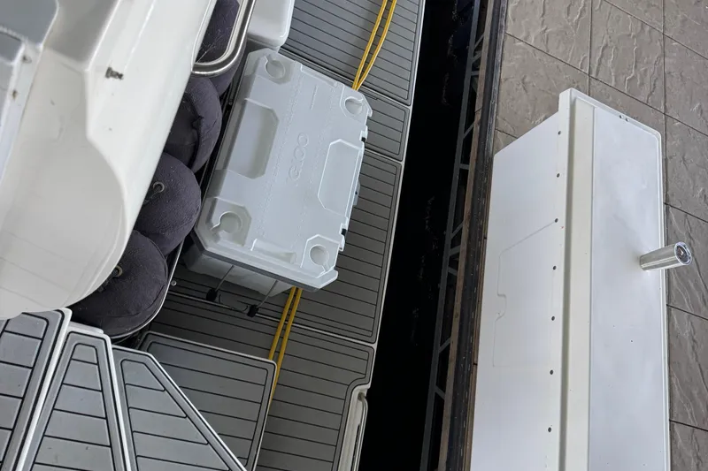 Slide: The Image of 2008 Cruisers Yachts 395 Motoryacht deck with cooler and fenders. - 19